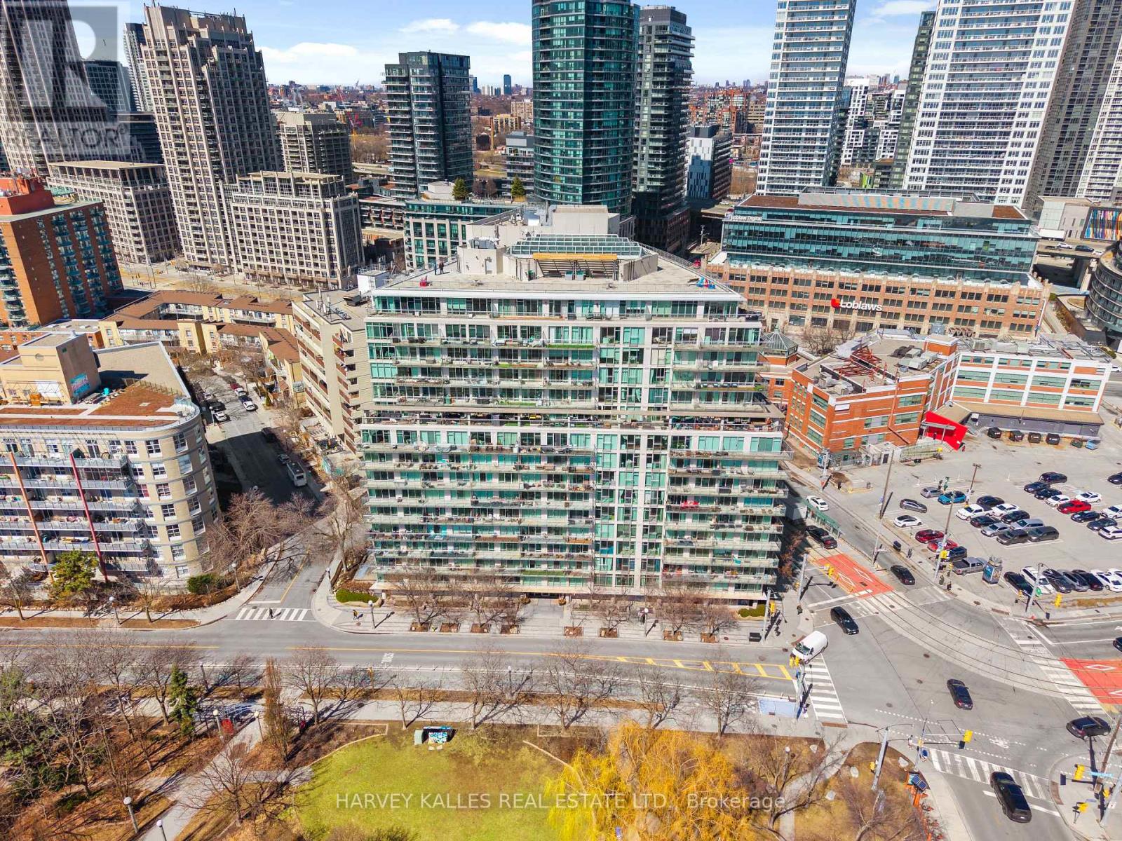 803 - 650 QUEENS QUAY W