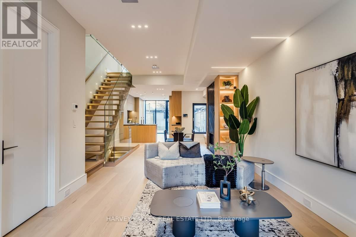 179 PALMERSTON AVENUE