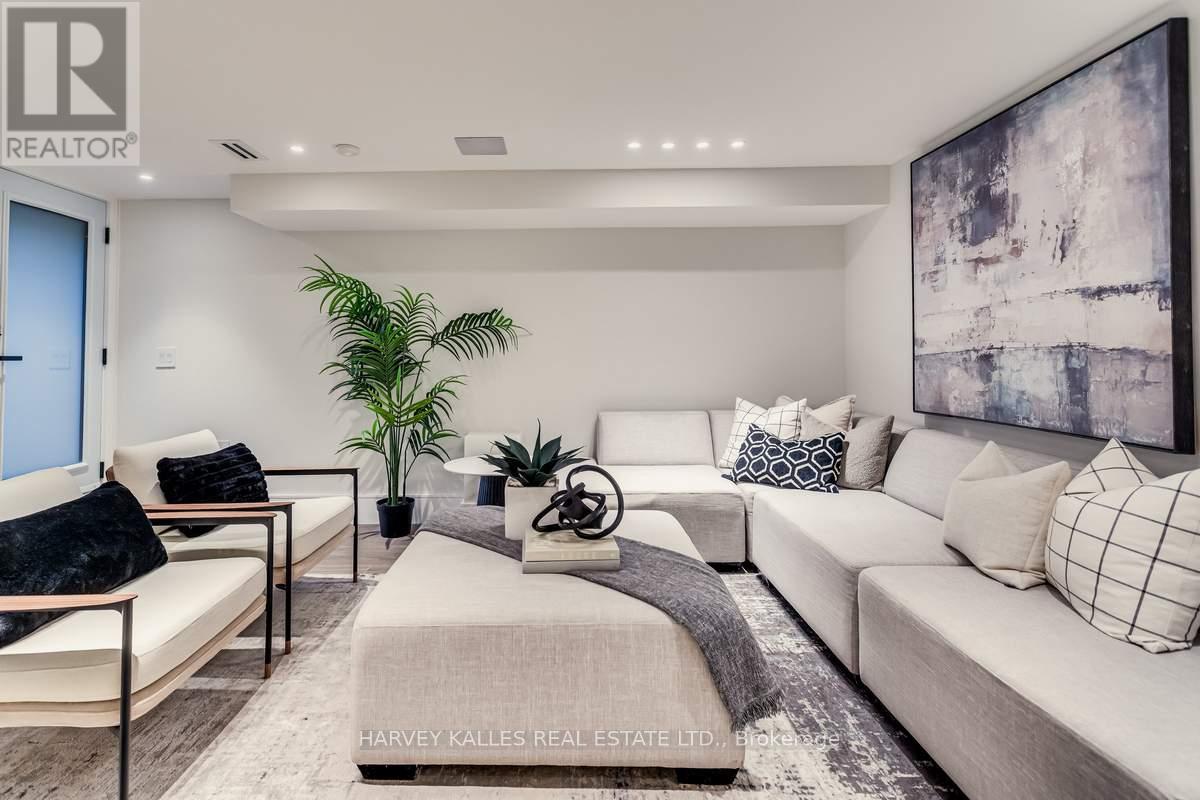 179 PALMERSTON AVENUE