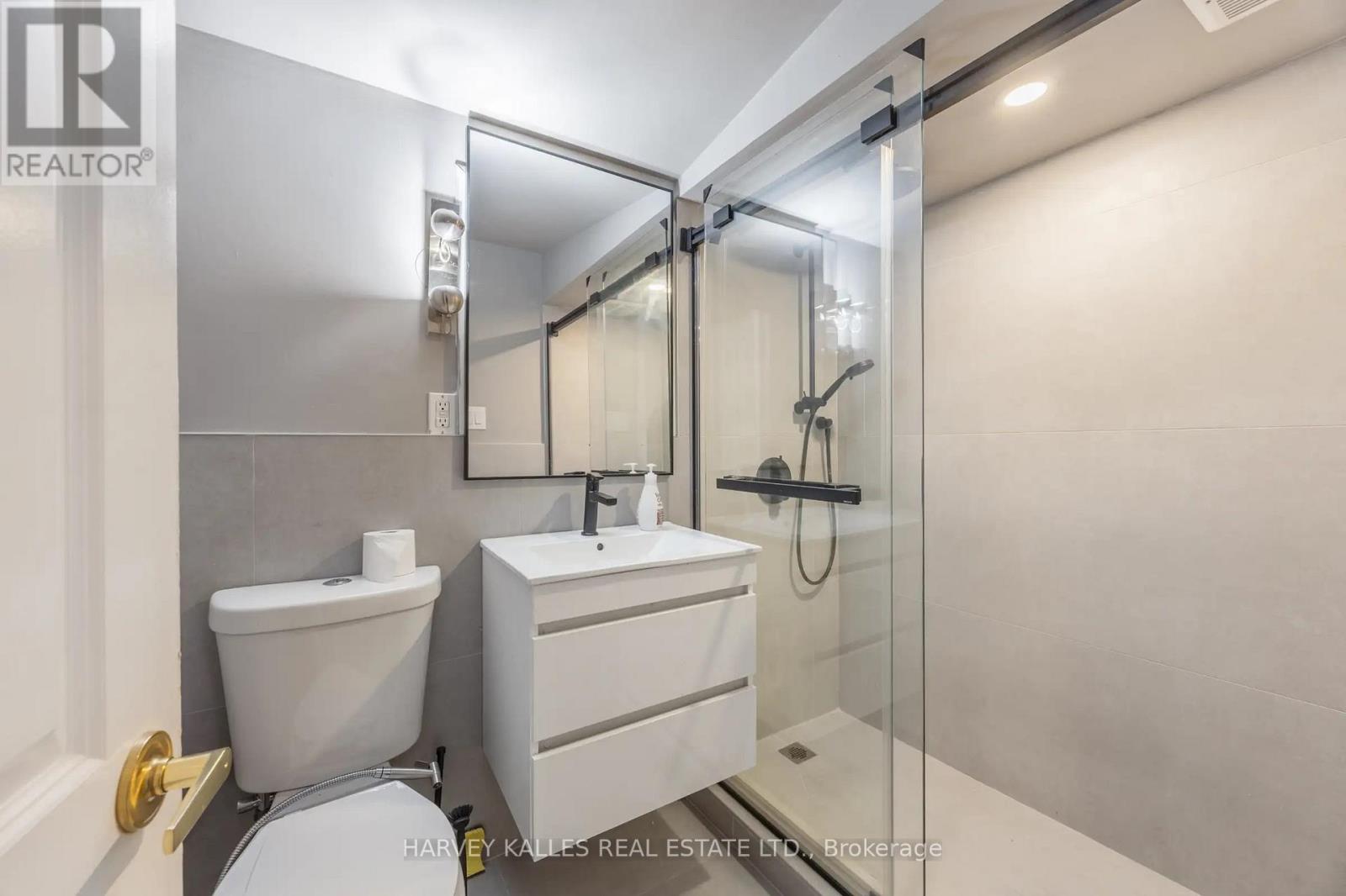 178 THREE VALLEYS DRIVE