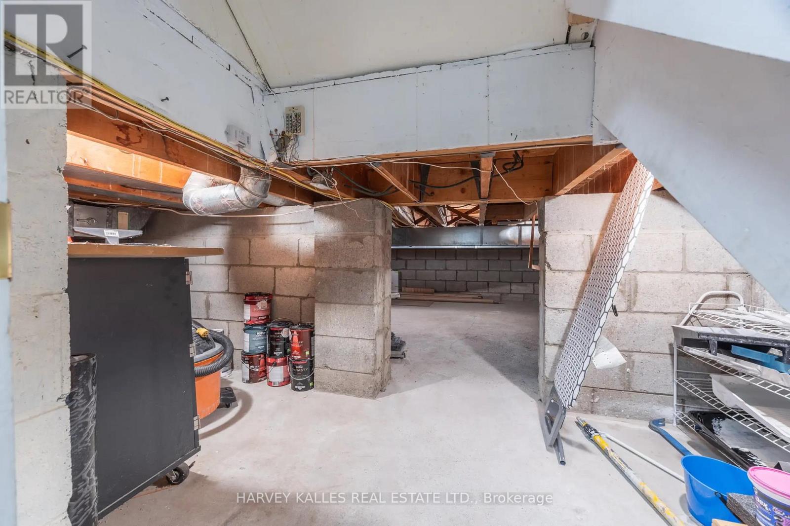 178 THREE VALLEYS DRIVE