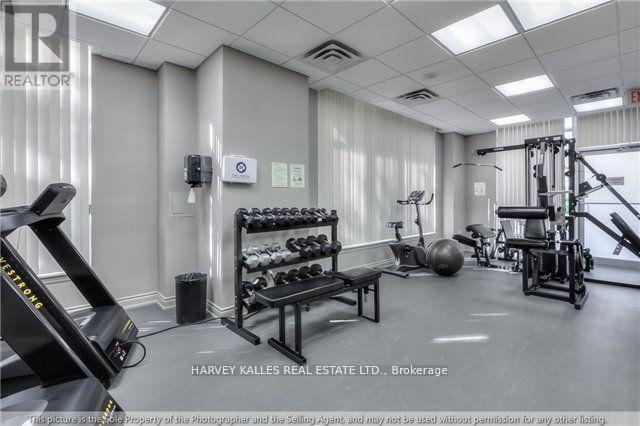 703 - 19 BARBERRY PLACE