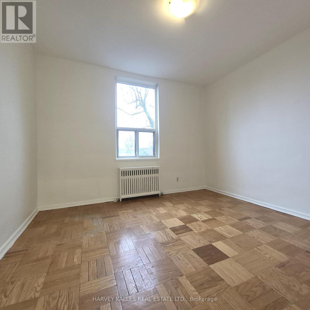 304 - 6 GLEN ECHO ROAD