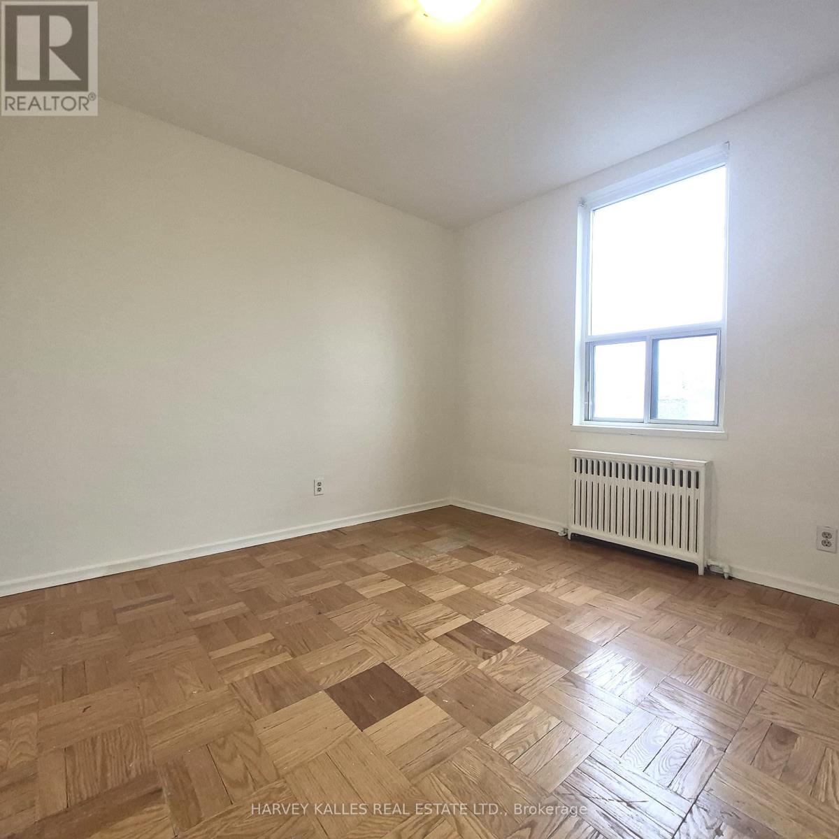 304 - 6 GLEN ECHO ROAD