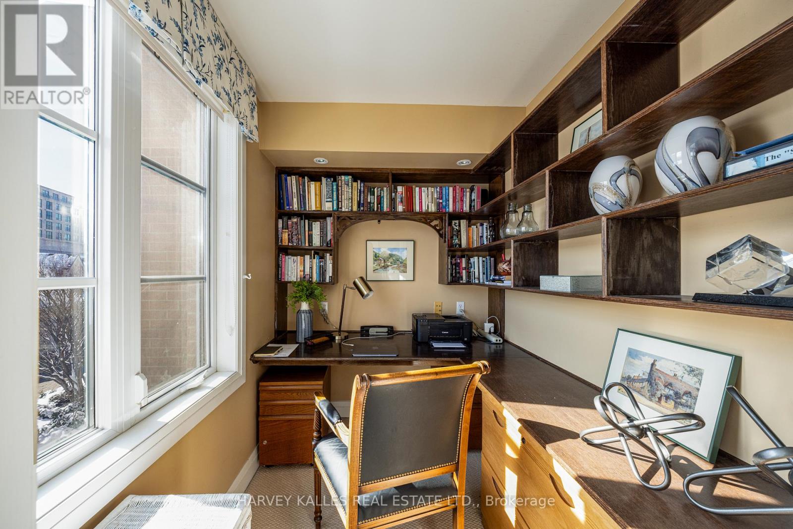 51 SHAFTESBURY AVENUE