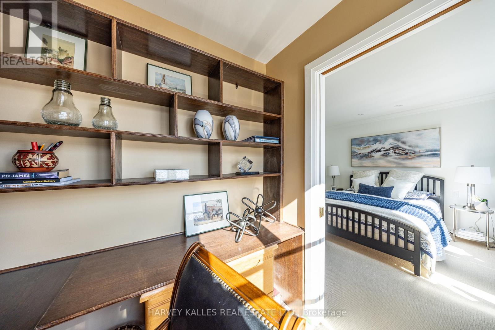 51 SHAFTESBURY AVENUE