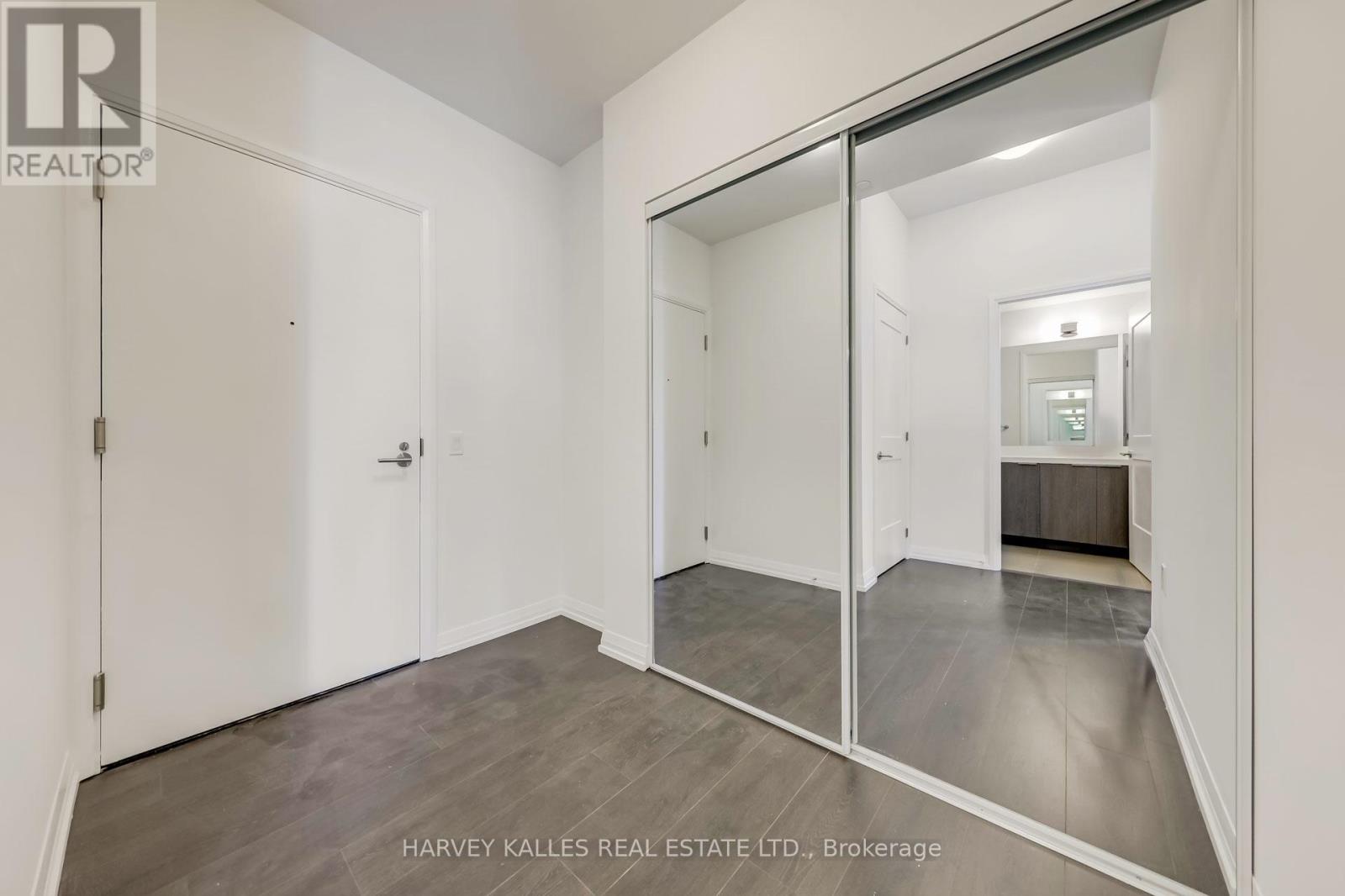 LPH03 - 25 HOLLY STREET