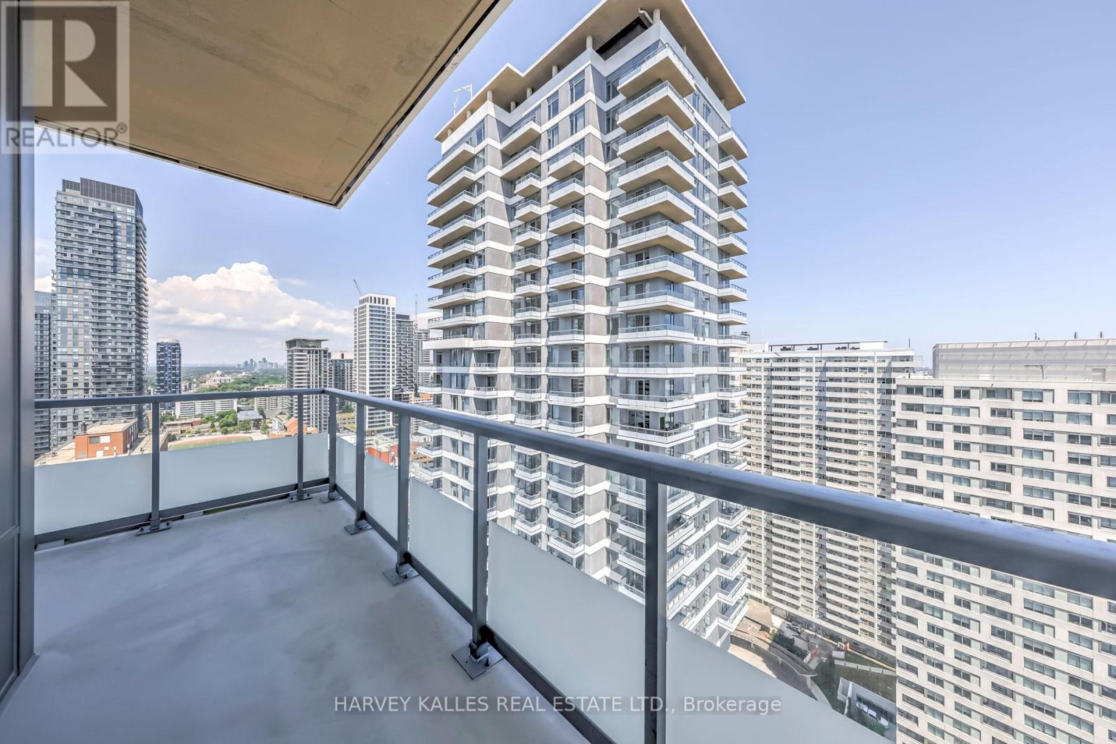 LPH03 - 25 HOLLY STREET