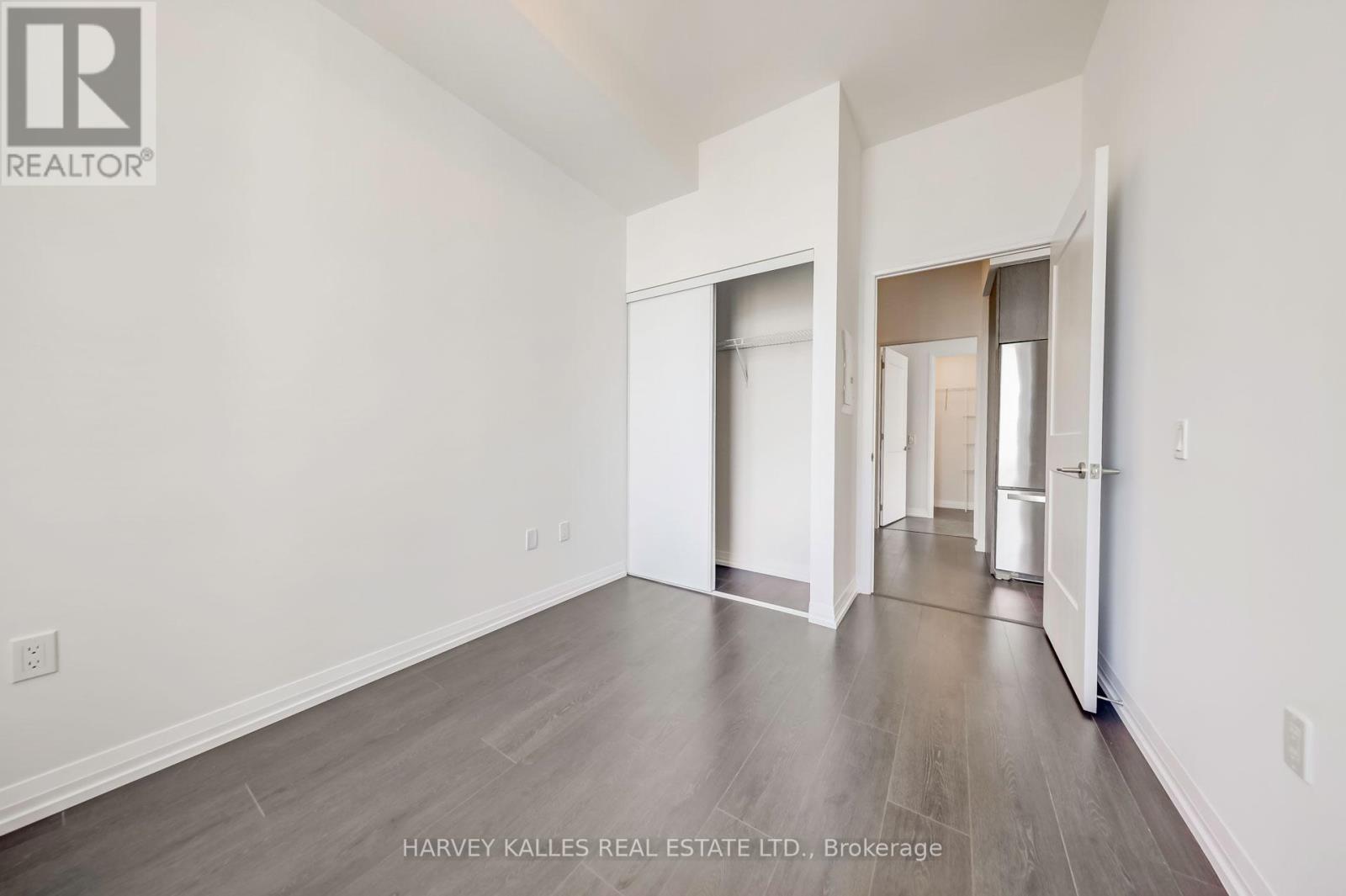 LPH03 - 25 HOLLY STREET