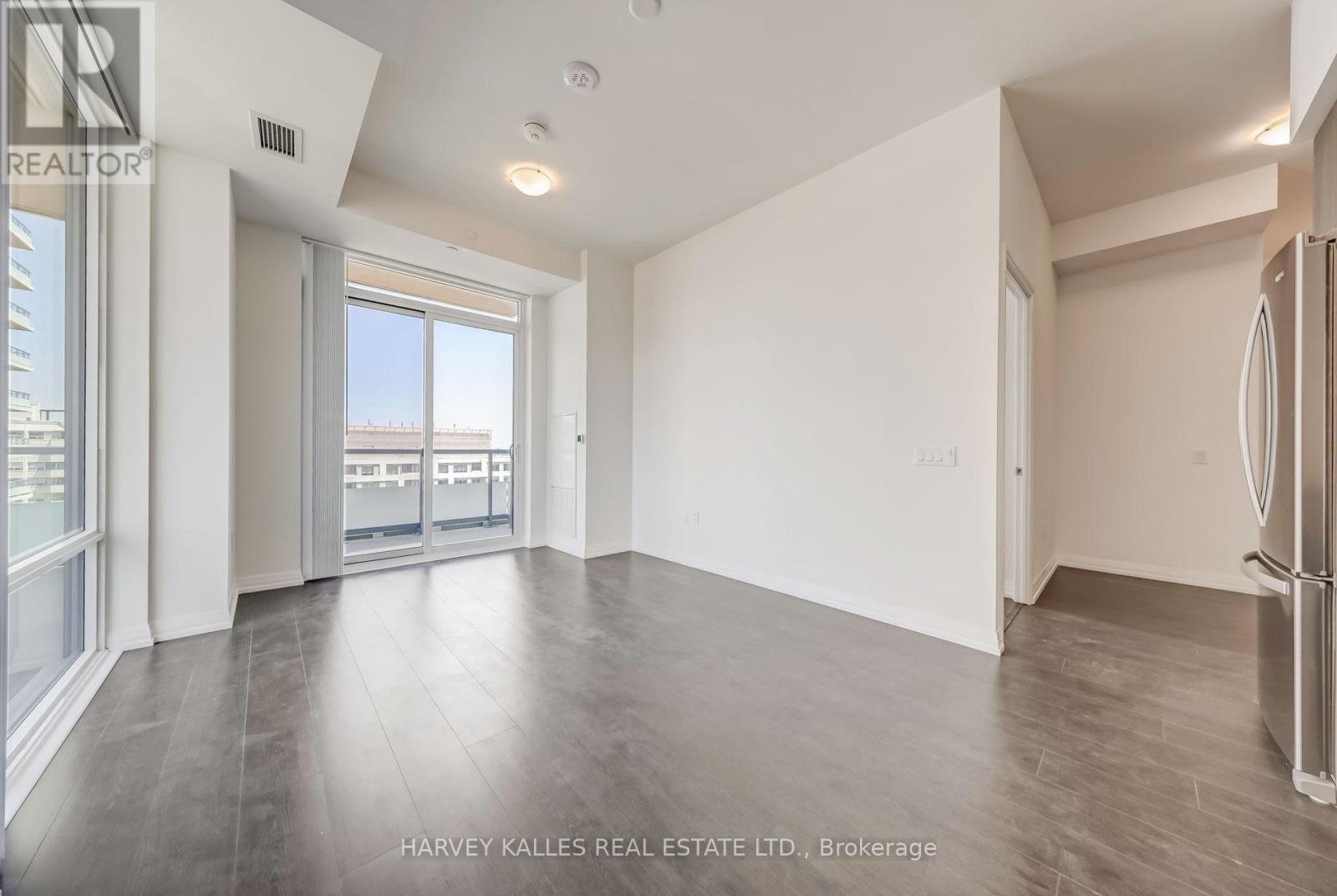 LPH03 - 25 HOLLY STREET