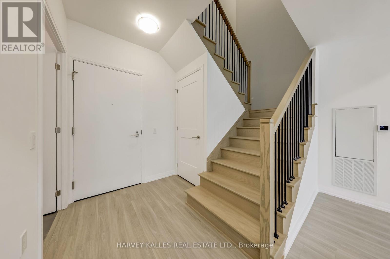 TH116 - 50 DUNFIELD AVENUE