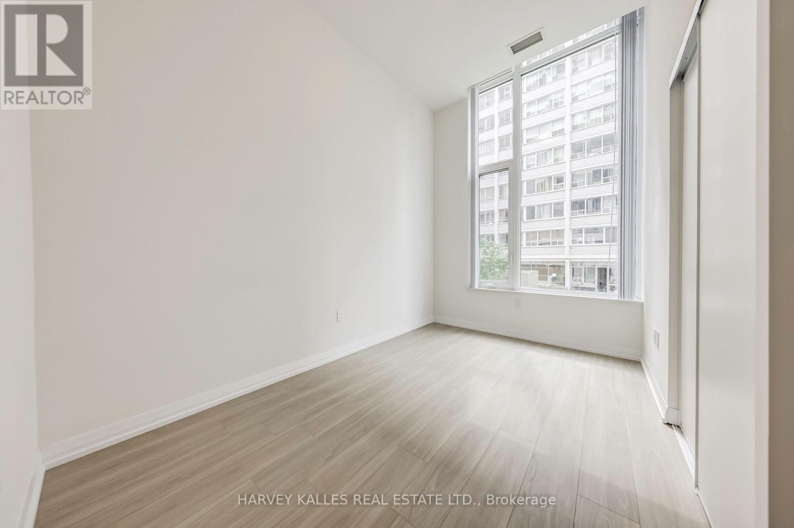 TH116 - 50 DUNFIELD AVENUE