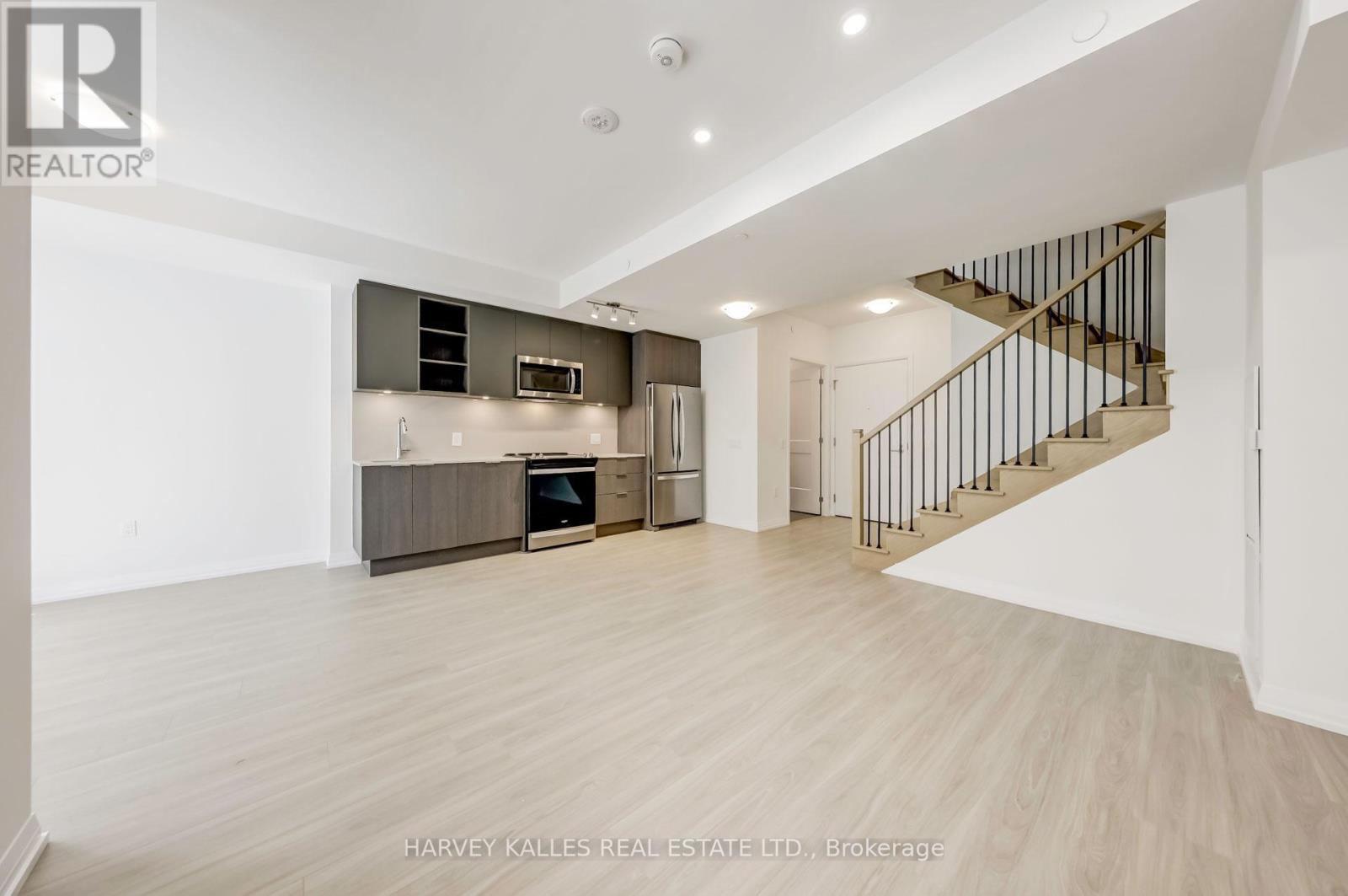 TH116 - 50 DUNFIELD AVENUE