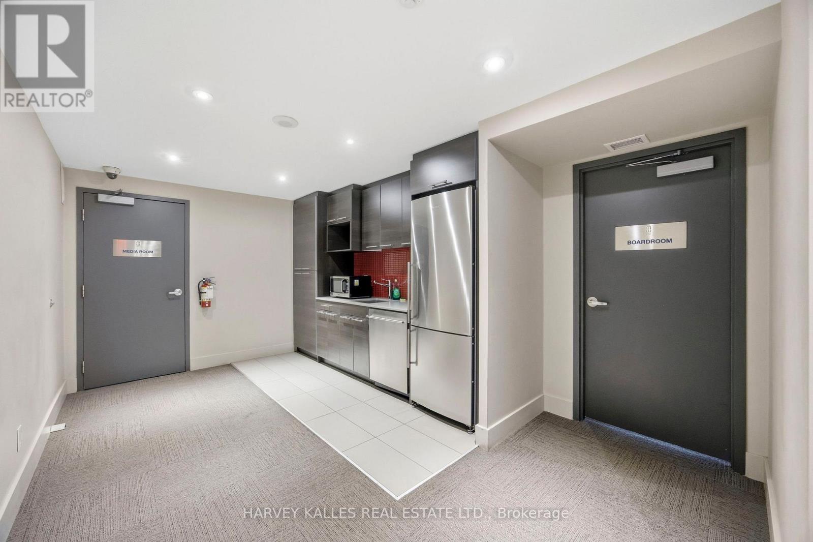 1612 - 1 MARKET STREET