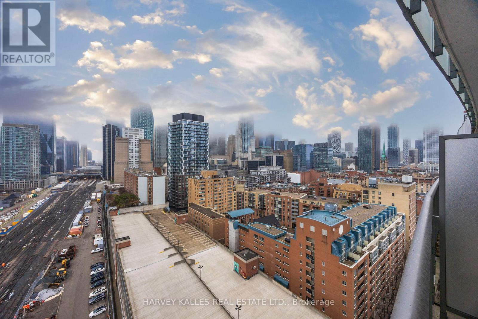 1612 - 1 MARKET STREET