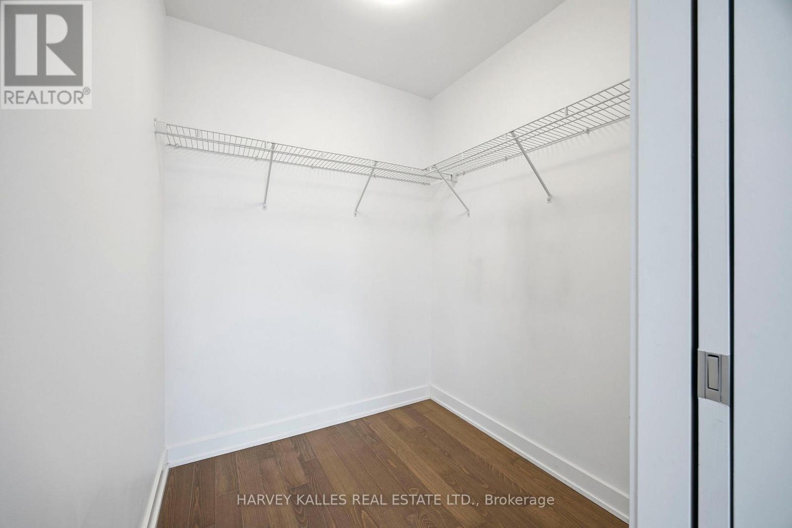 1612 - 1 MARKET STREET