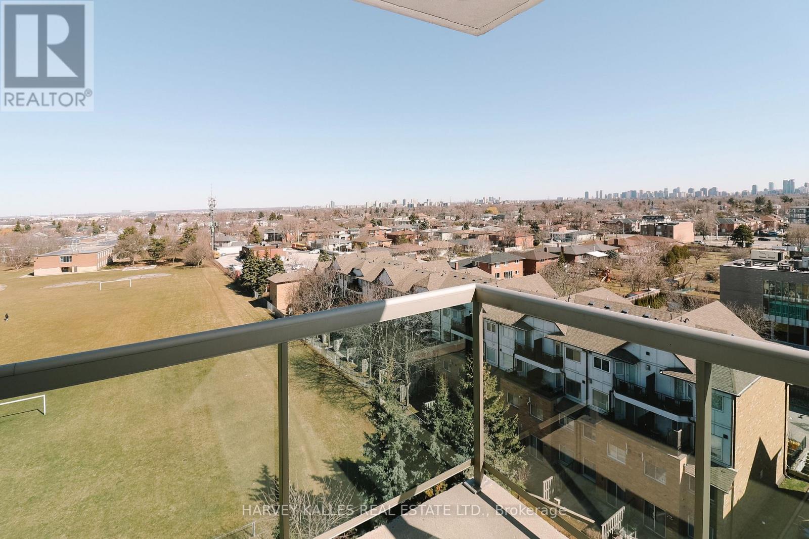 803 - 1030 SHEPPARD AVENUE W