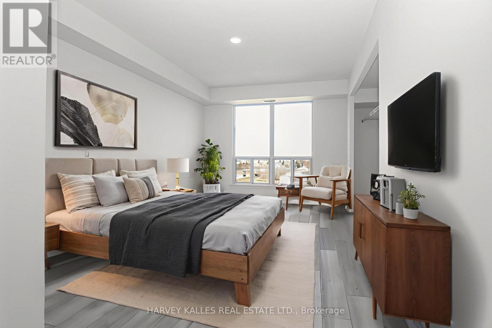 803 - 1030 SHEPPARD AVENUE W