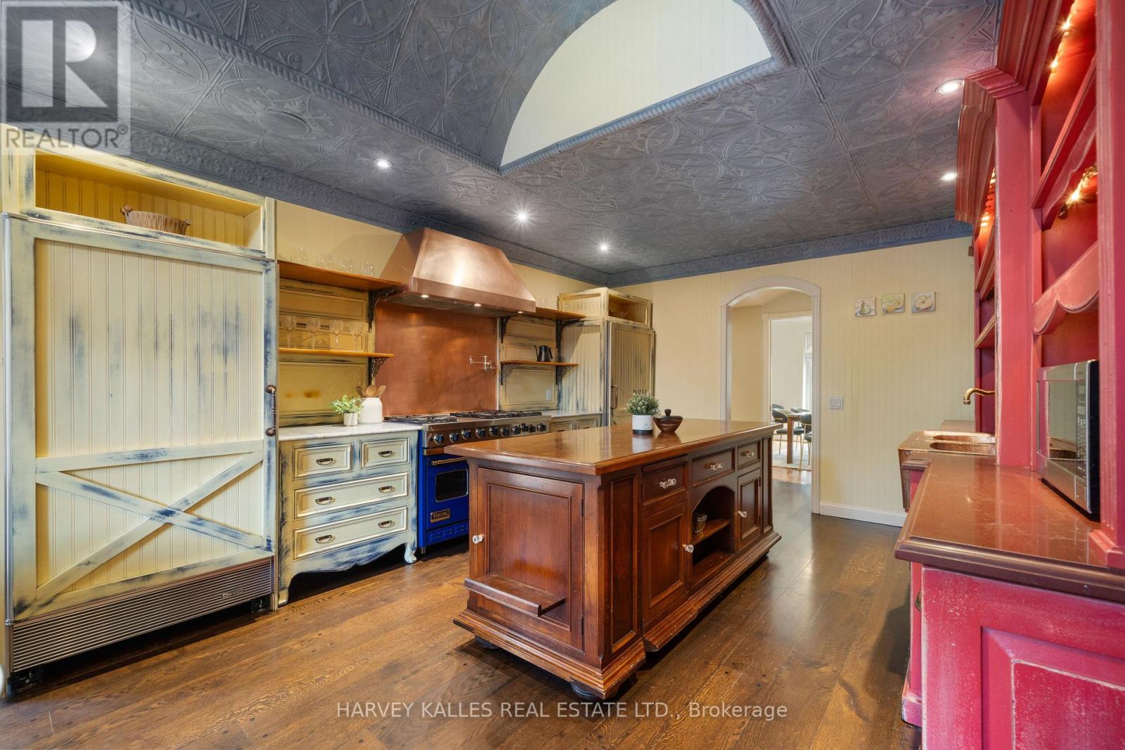 268 CORTLEIGH BOULEVARD