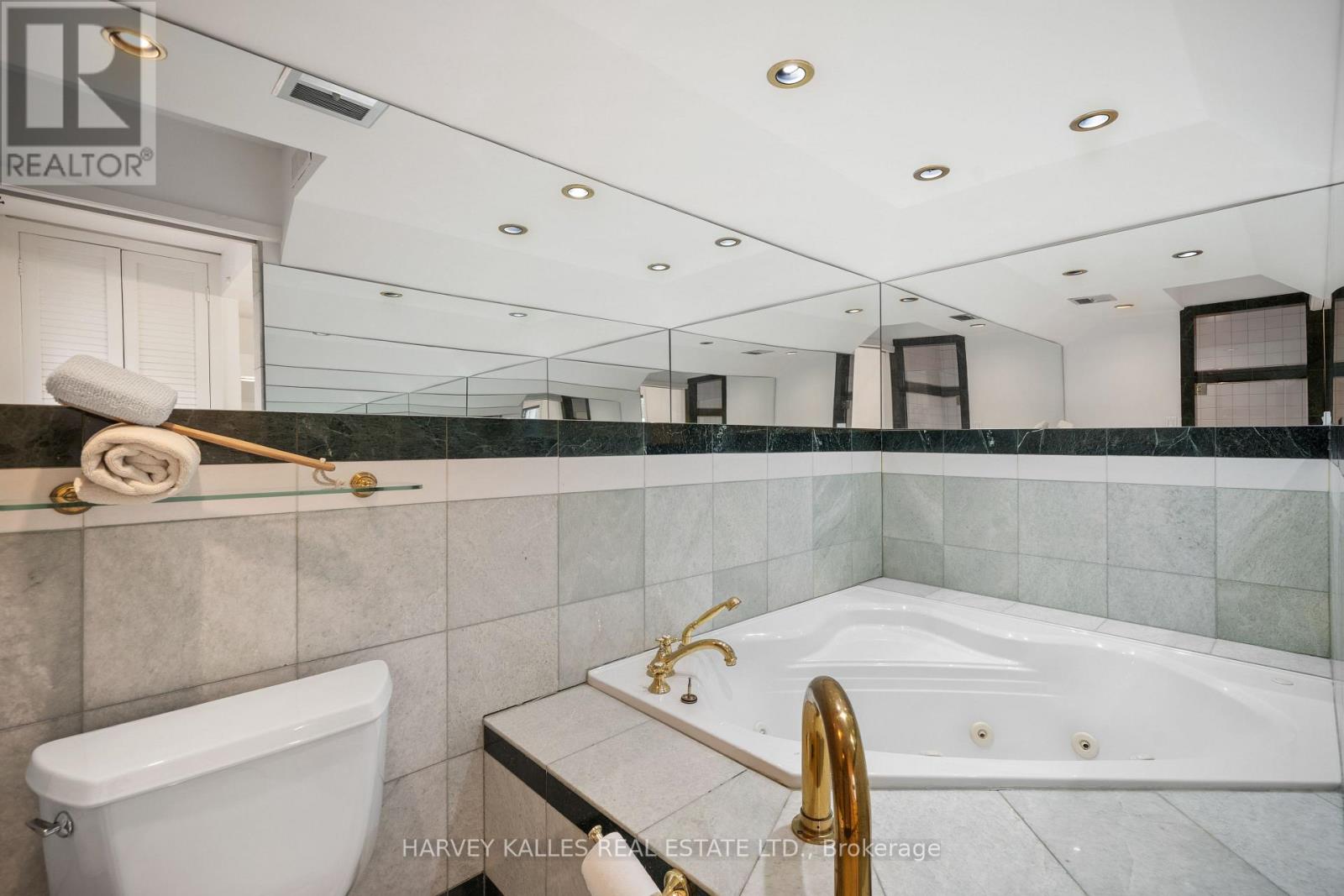 268 CORTLEIGH BOULEVARD