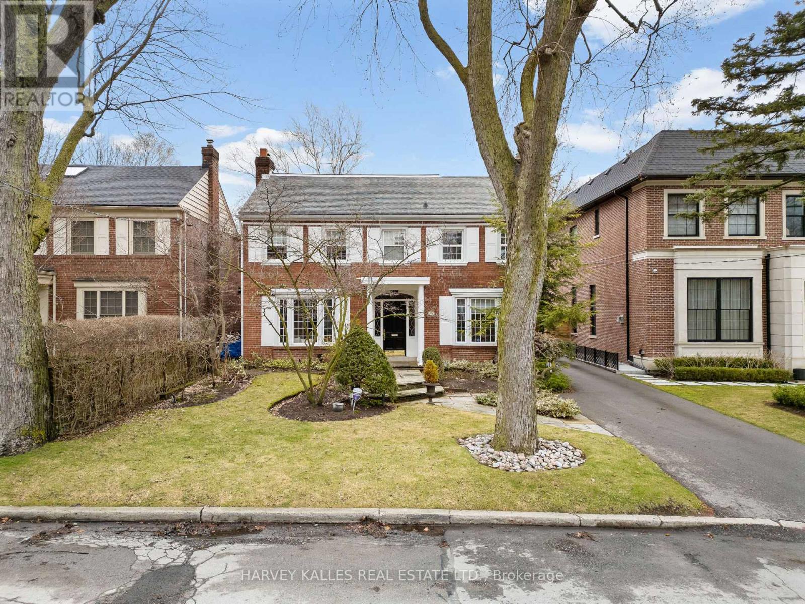 268 CORTLEIGH BOULEVARD