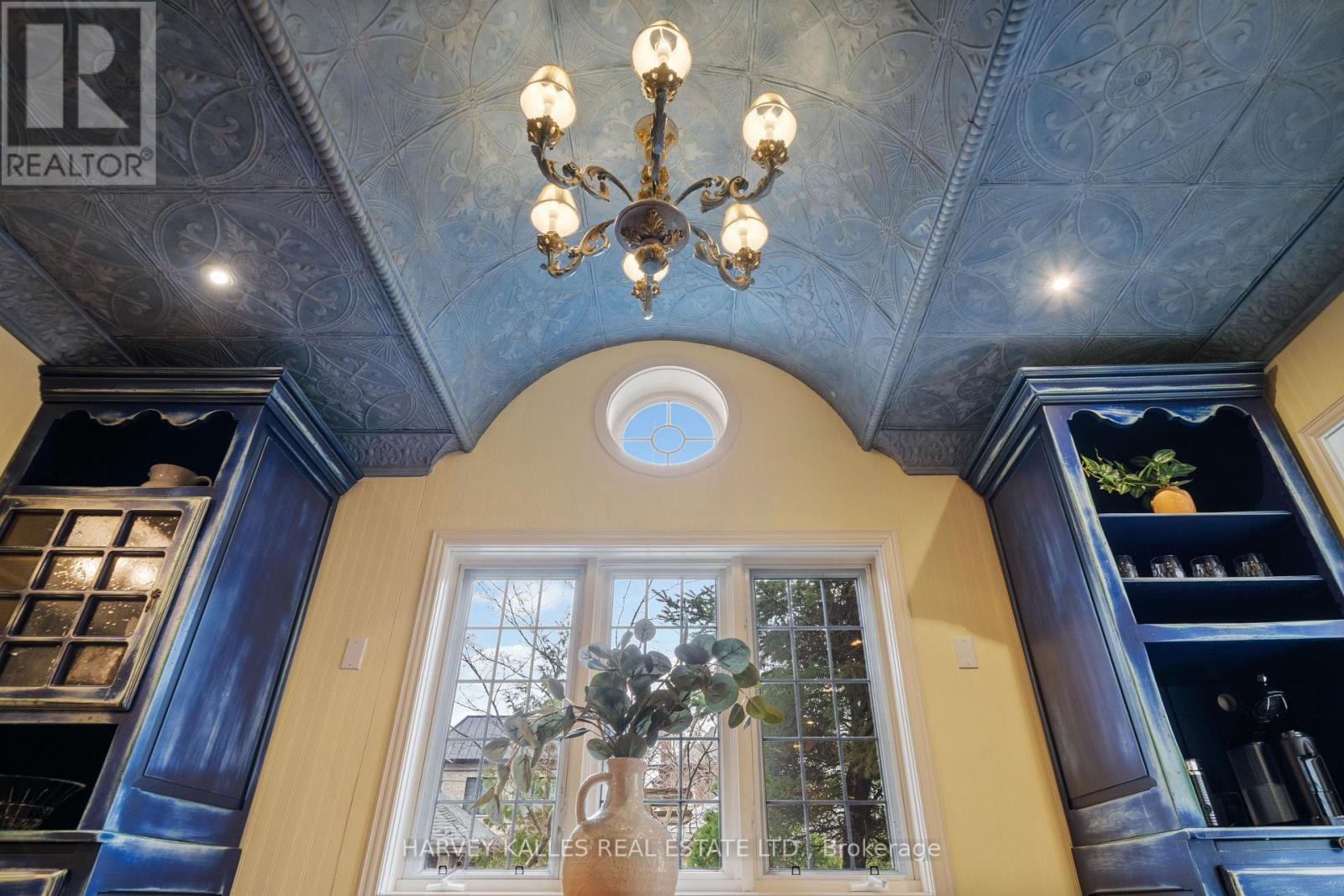 268 CORTLEIGH BOULEVARD