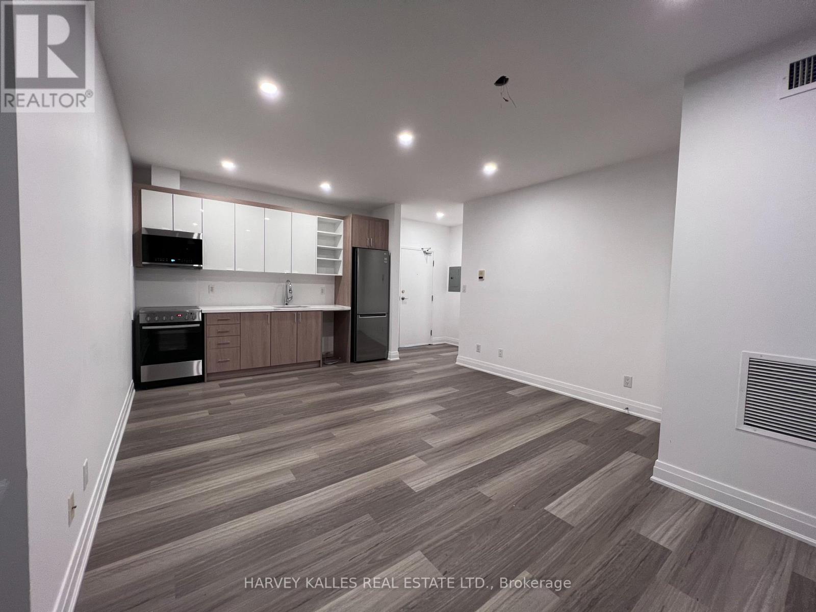 6 - 409 COLLEGE STREET