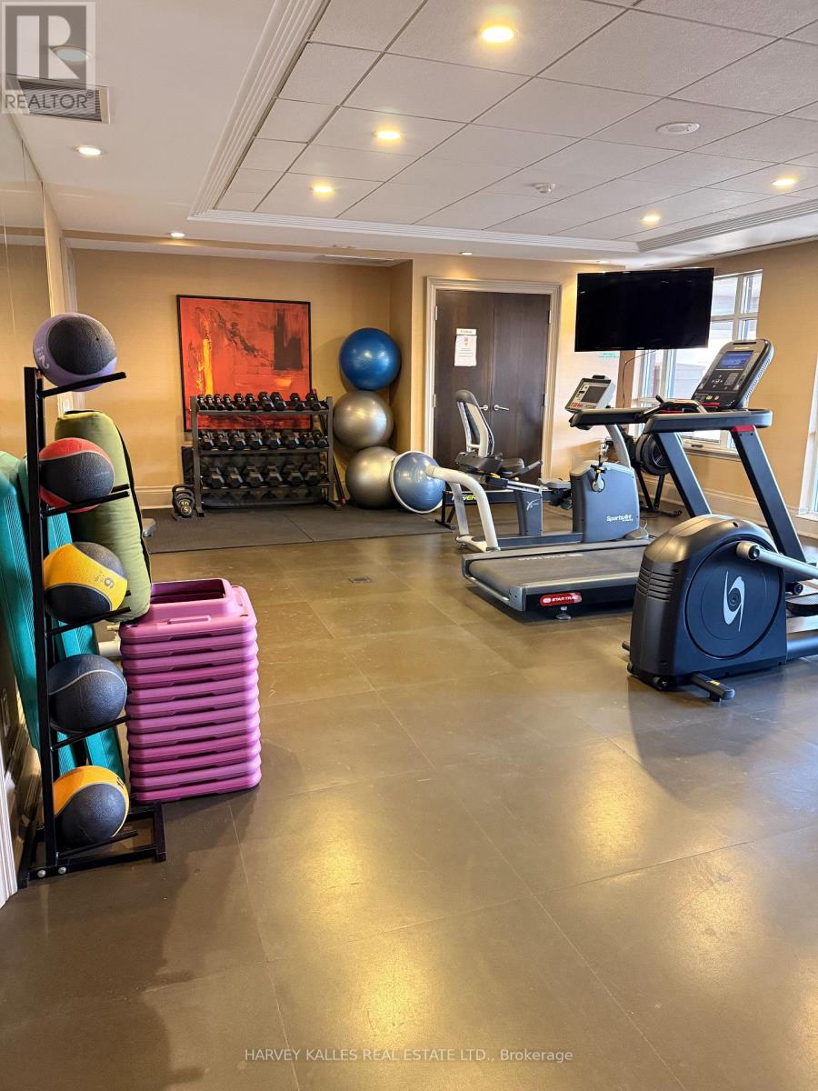 317 - 1717 AVENUE ROAD