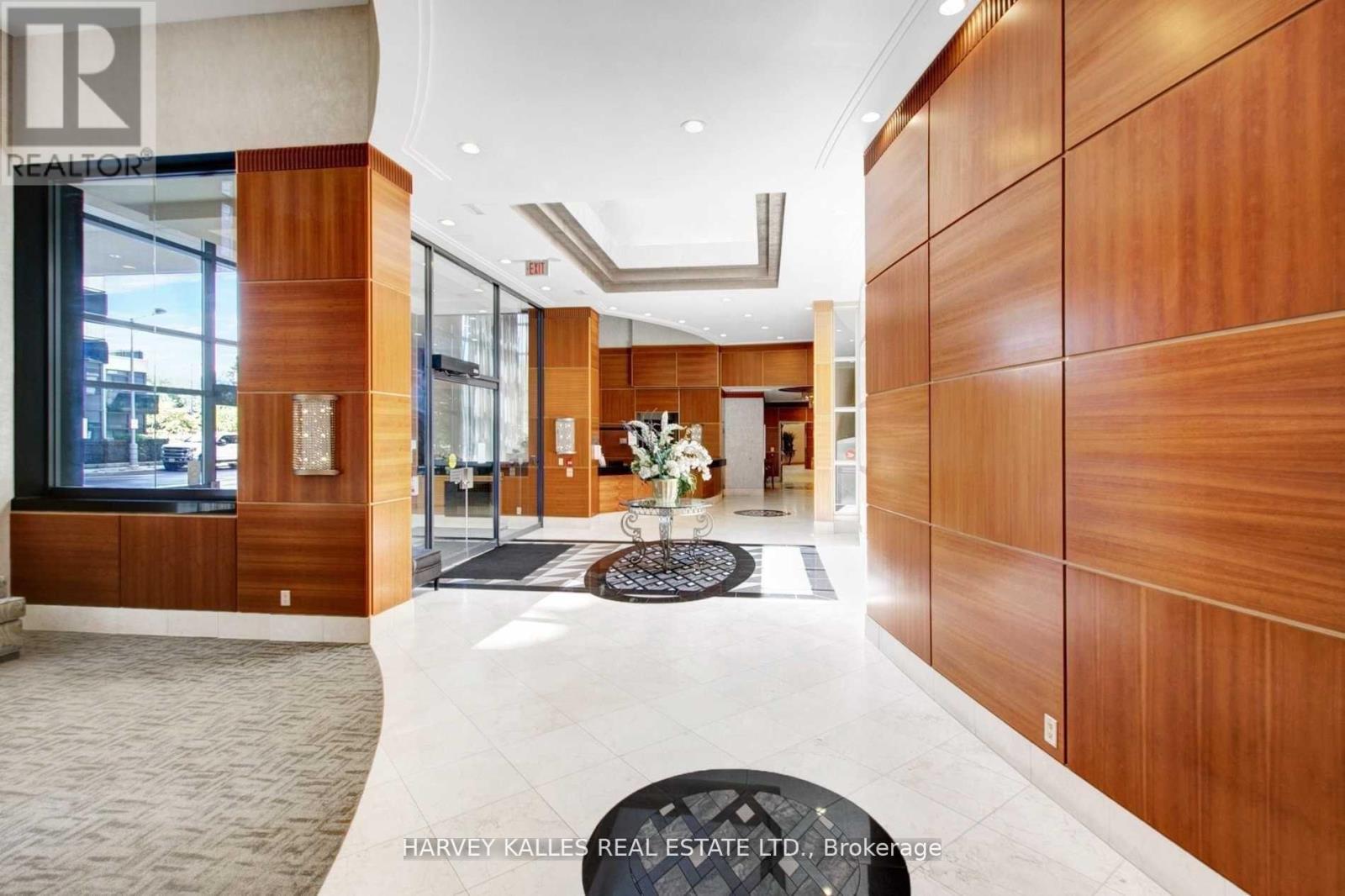 1009 - 155 BEECROFT ROAD