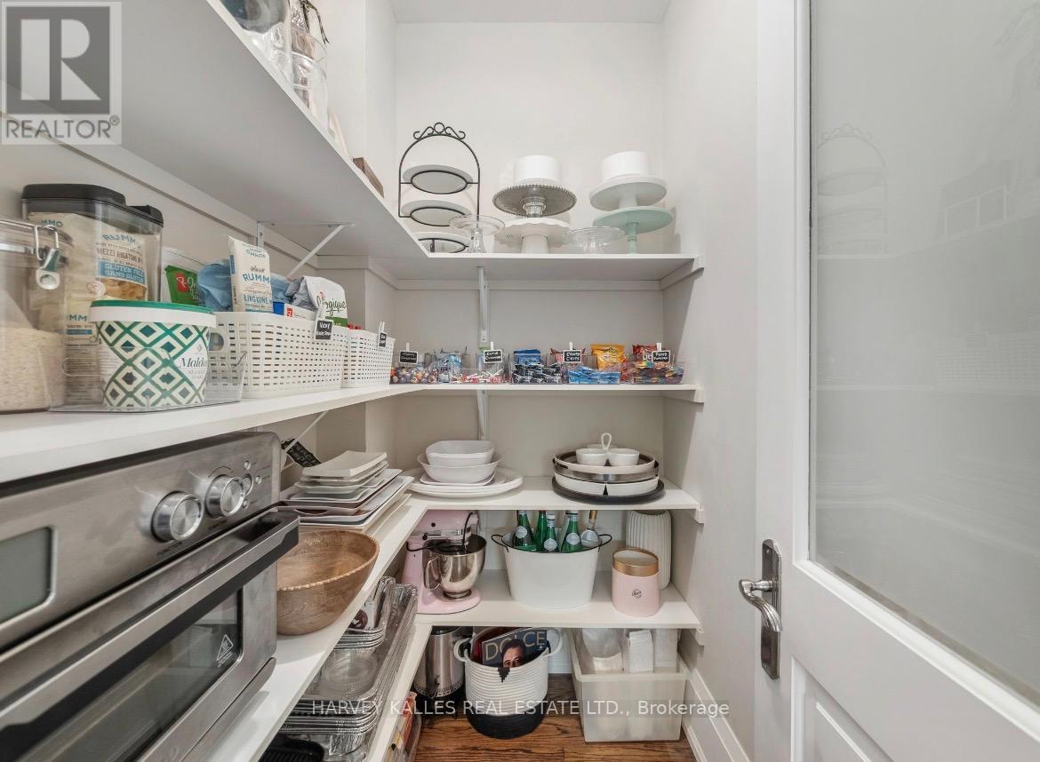 190 CARMICHAEL AVENUE