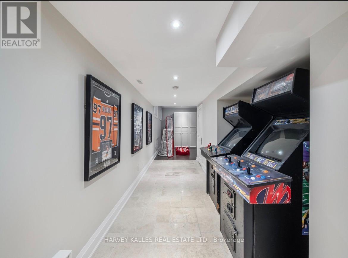 190 CARMICHAEL AVENUE