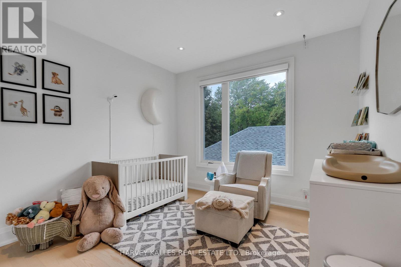 32 ALMONT ROAD