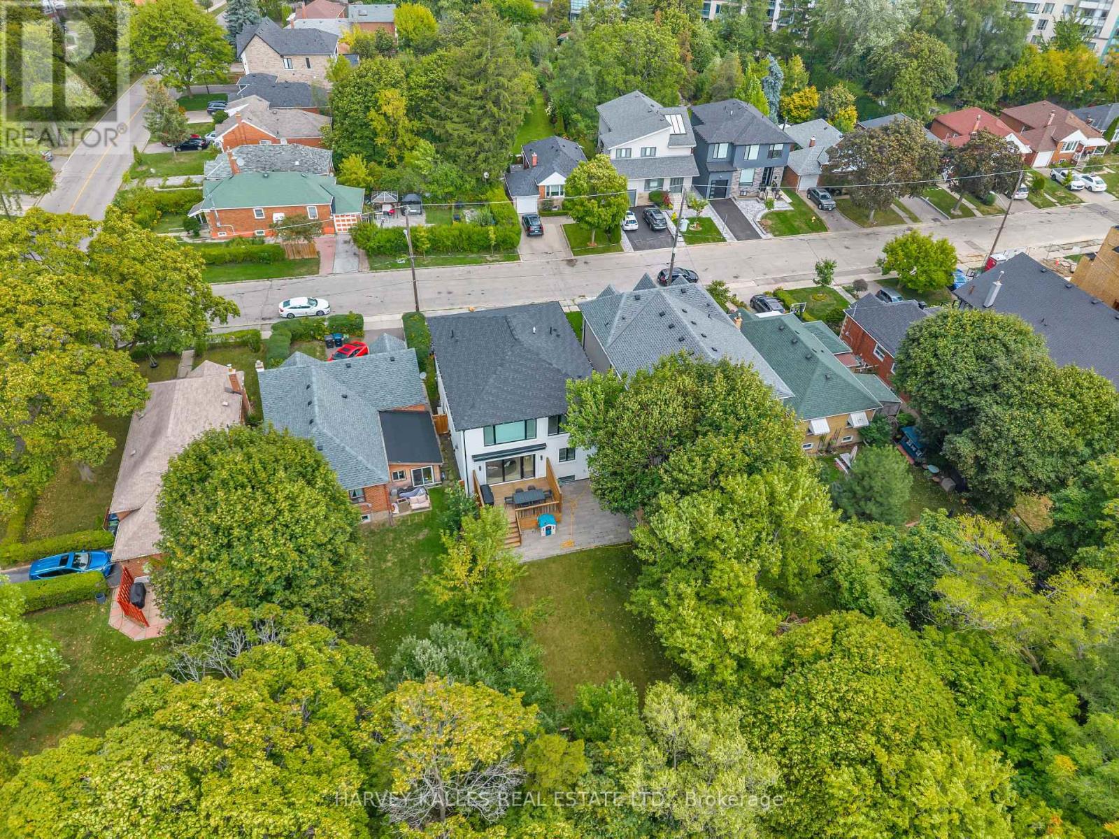32 ALMONT ROAD