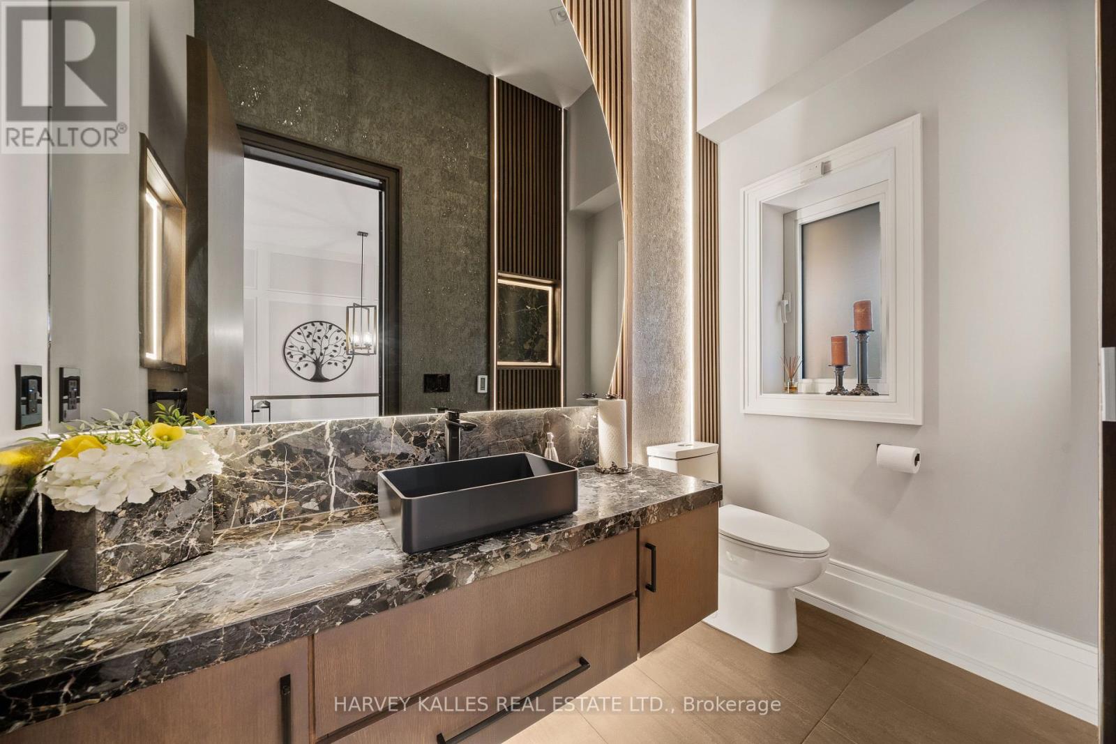 140 SANDRINGHAM DRIVE