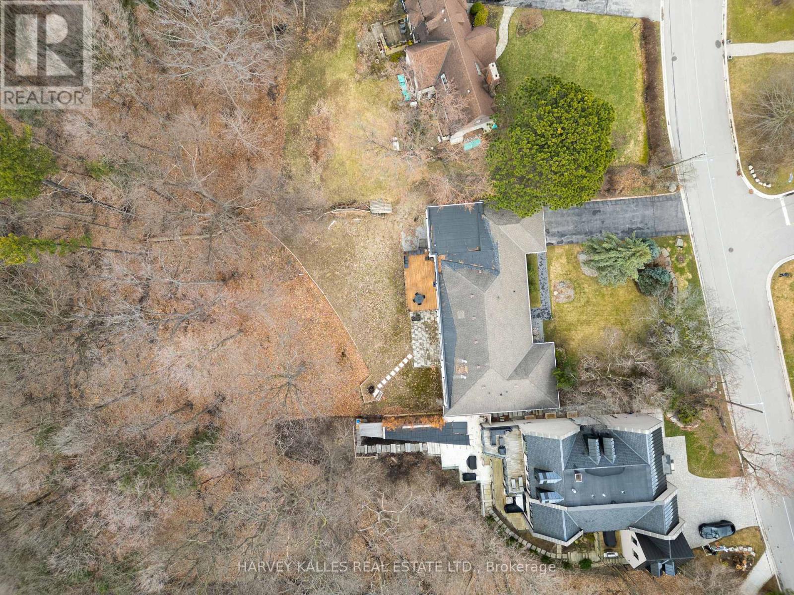 140 SANDRINGHAM DRIVE