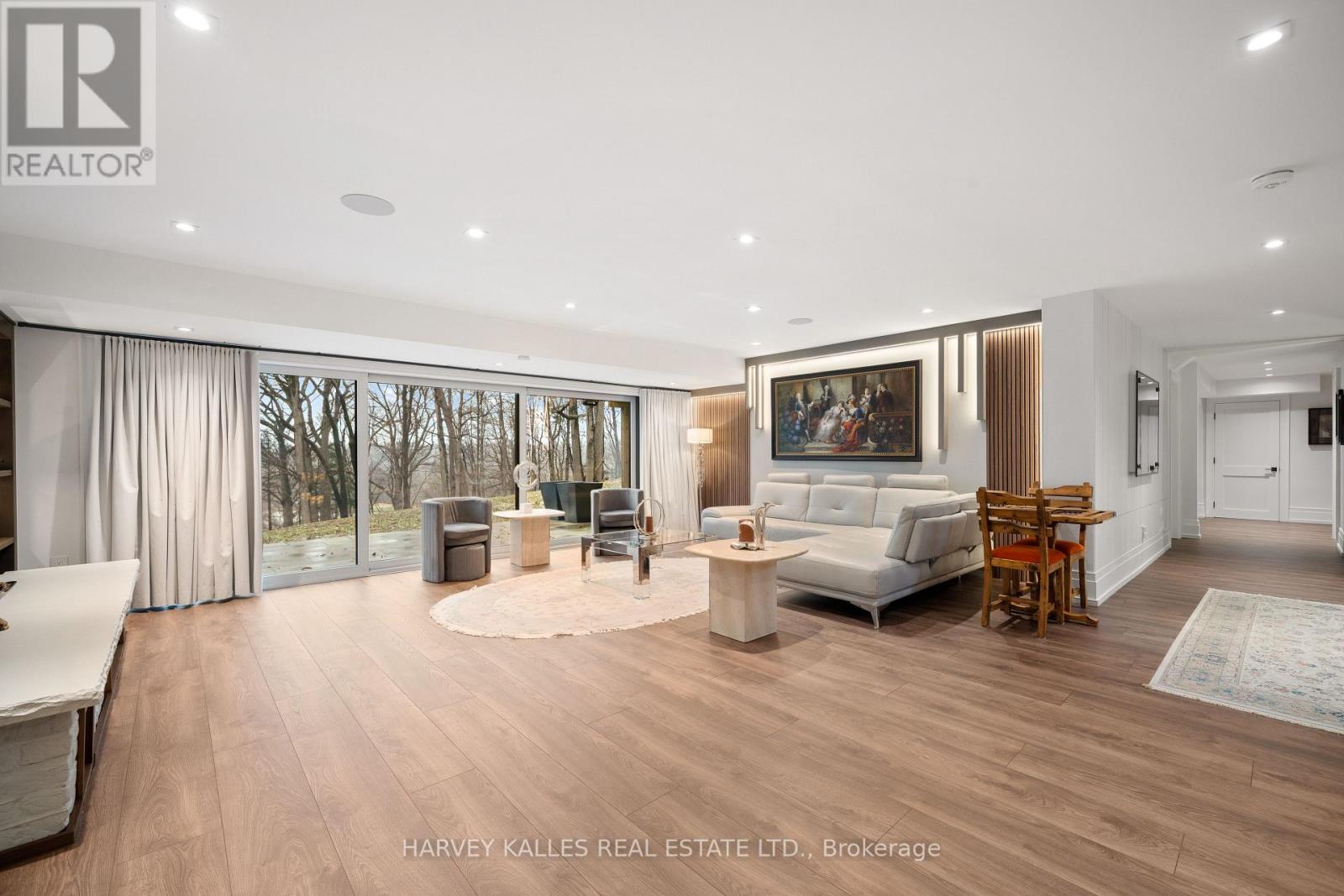 140 SANDRINGHAM DRIVE