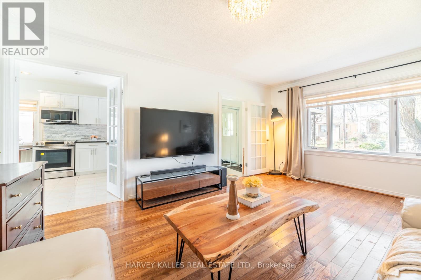 139 KINGSDALE AVENUE