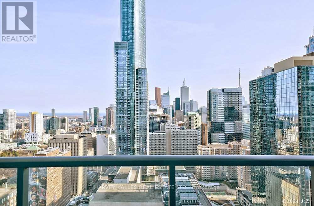 3009 - 15 GRENVILLE STREET