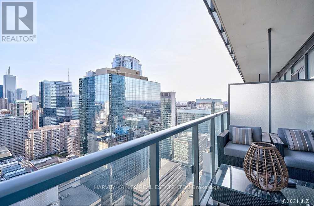 3009 - 15 GRENVILLE STREET