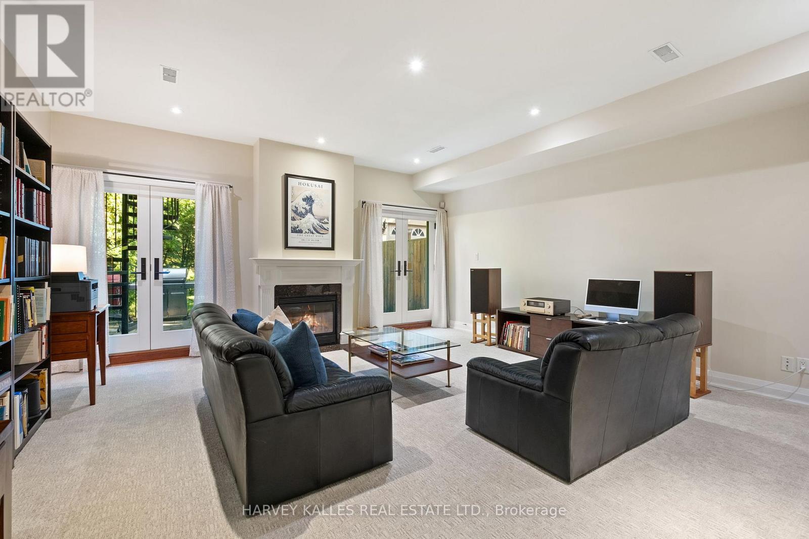 487 SPADINA ROAD