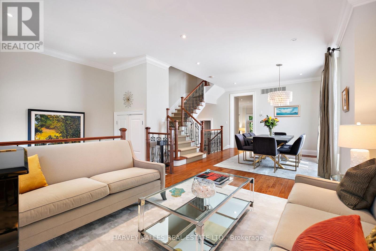 487 SPADINA ROAD