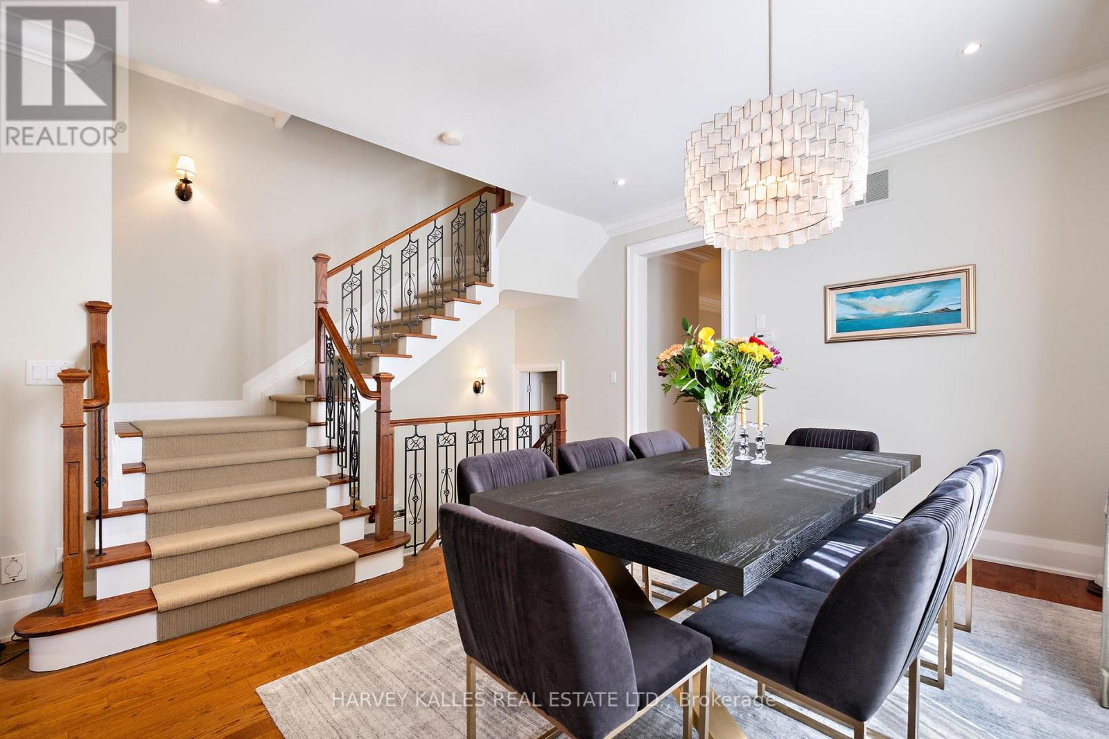 487 SPADINA ROAD