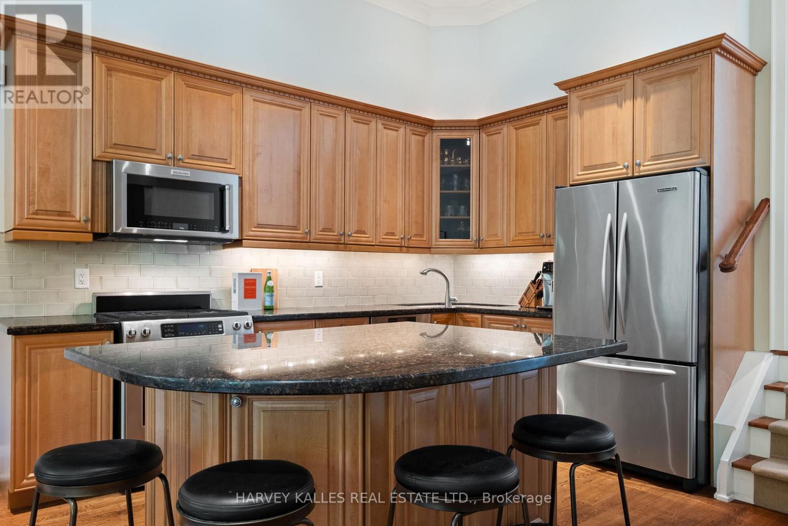 487 SPADINA ROAD