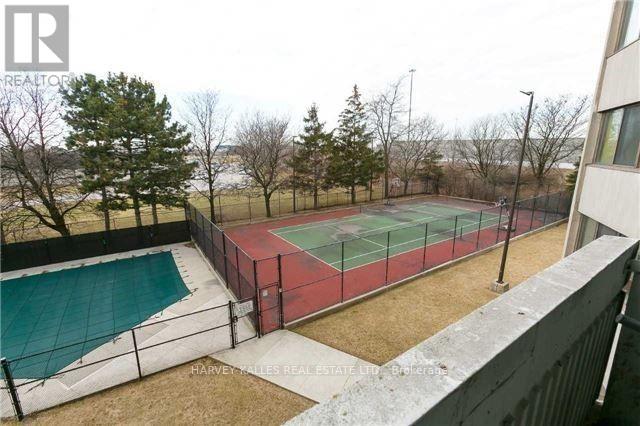 704 - 150 NEPTUNE DRIVE