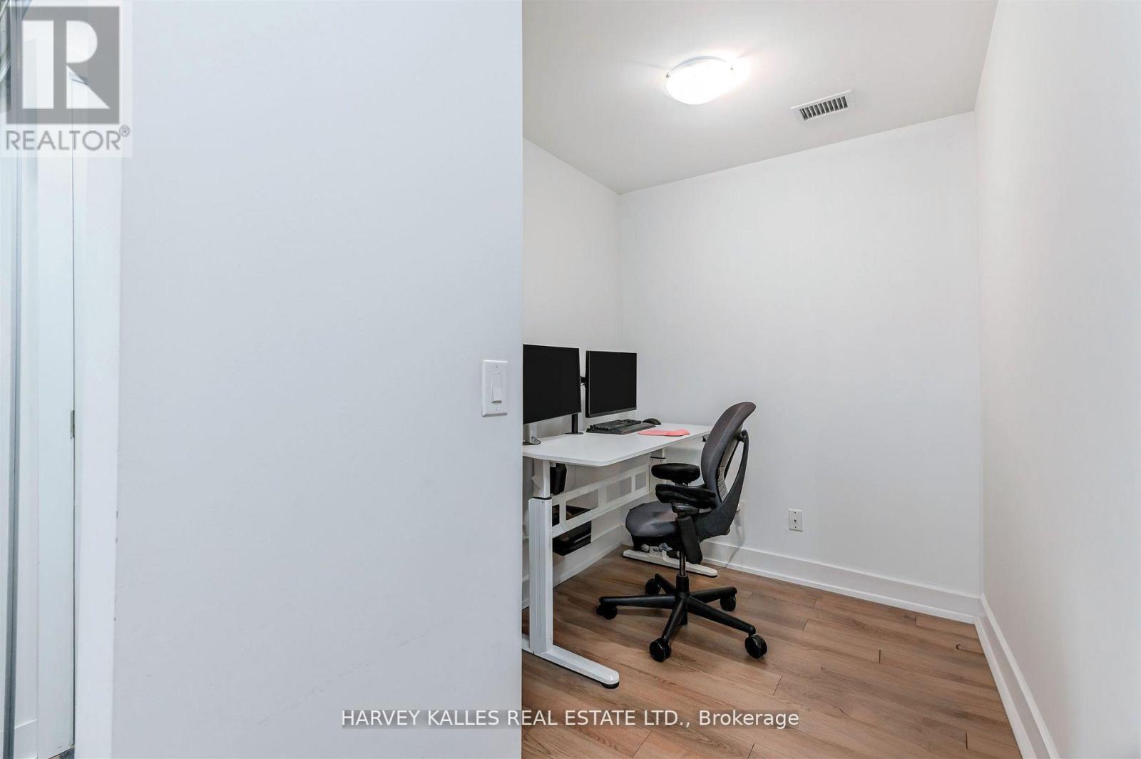 1508 - 318 RICHMOND STREET W