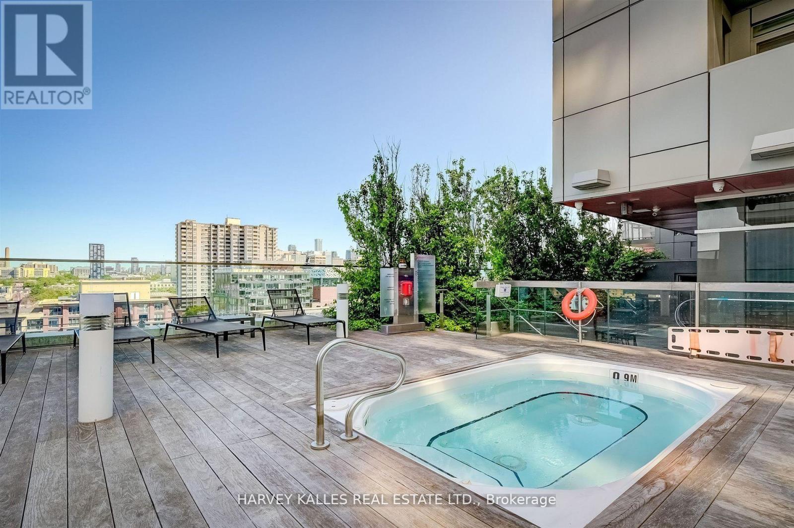 1508 - 318 RICHMOND STREET W