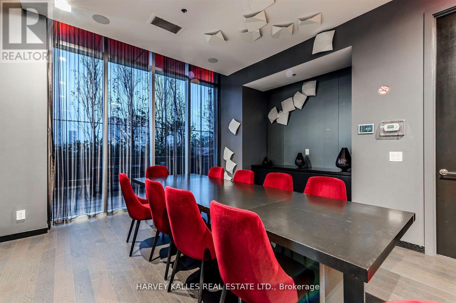 1508 - 318 RICHMOND STREET W