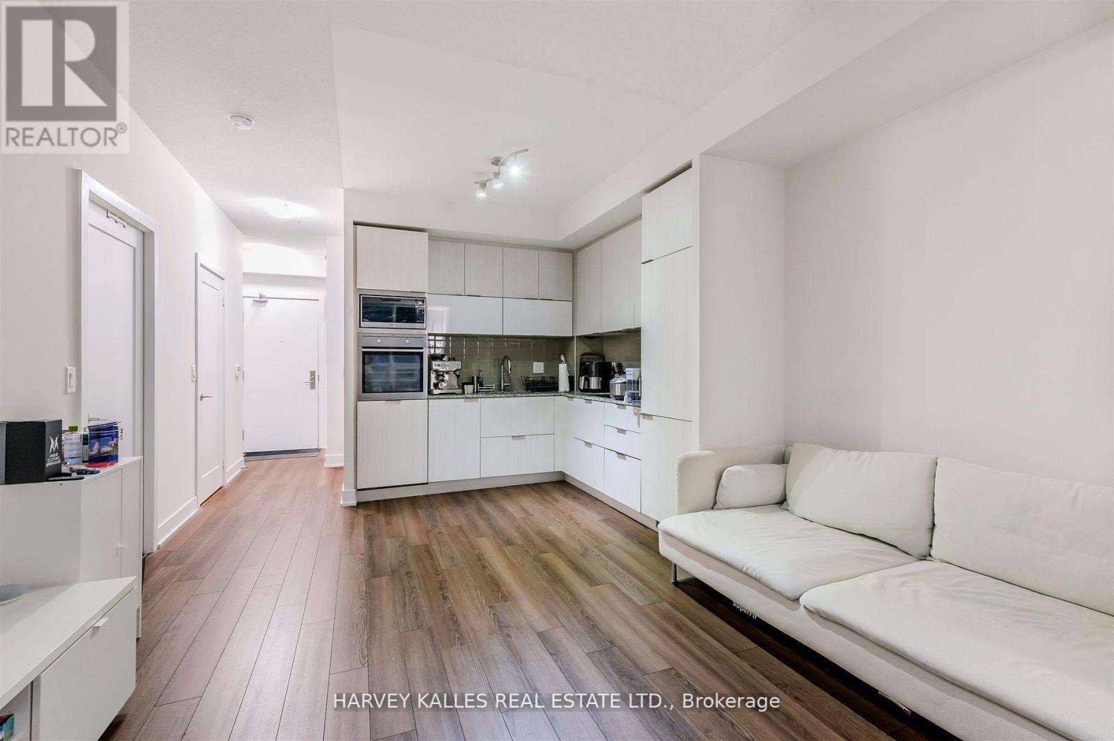 1508 - 318 RICHMOND STREET W