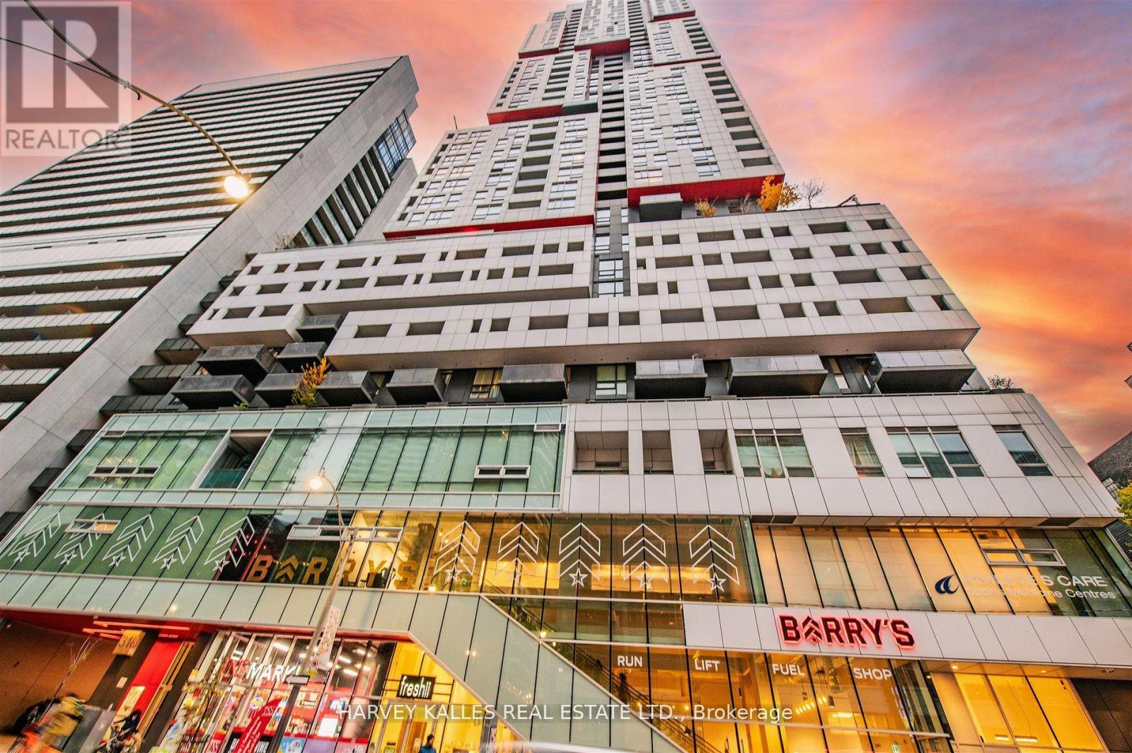 1508 - 318 RICHMOND STREET W