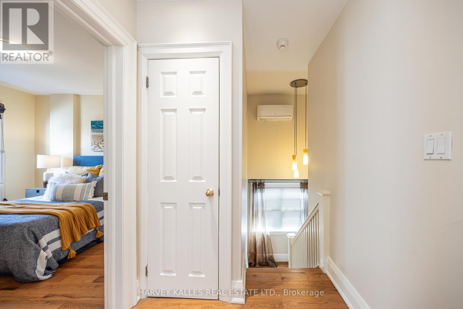 370 ST CLEMENTS AVENUE